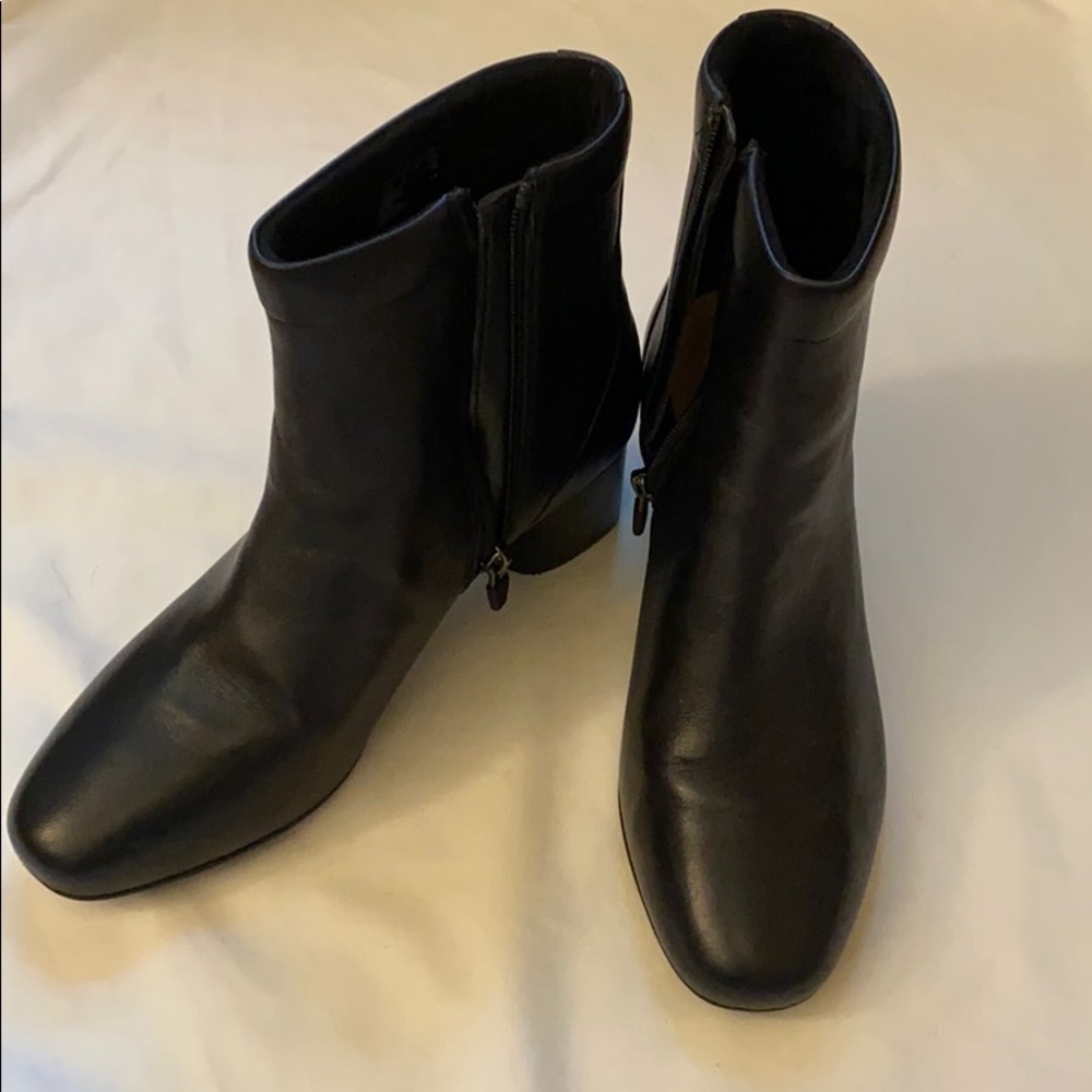 Black boots